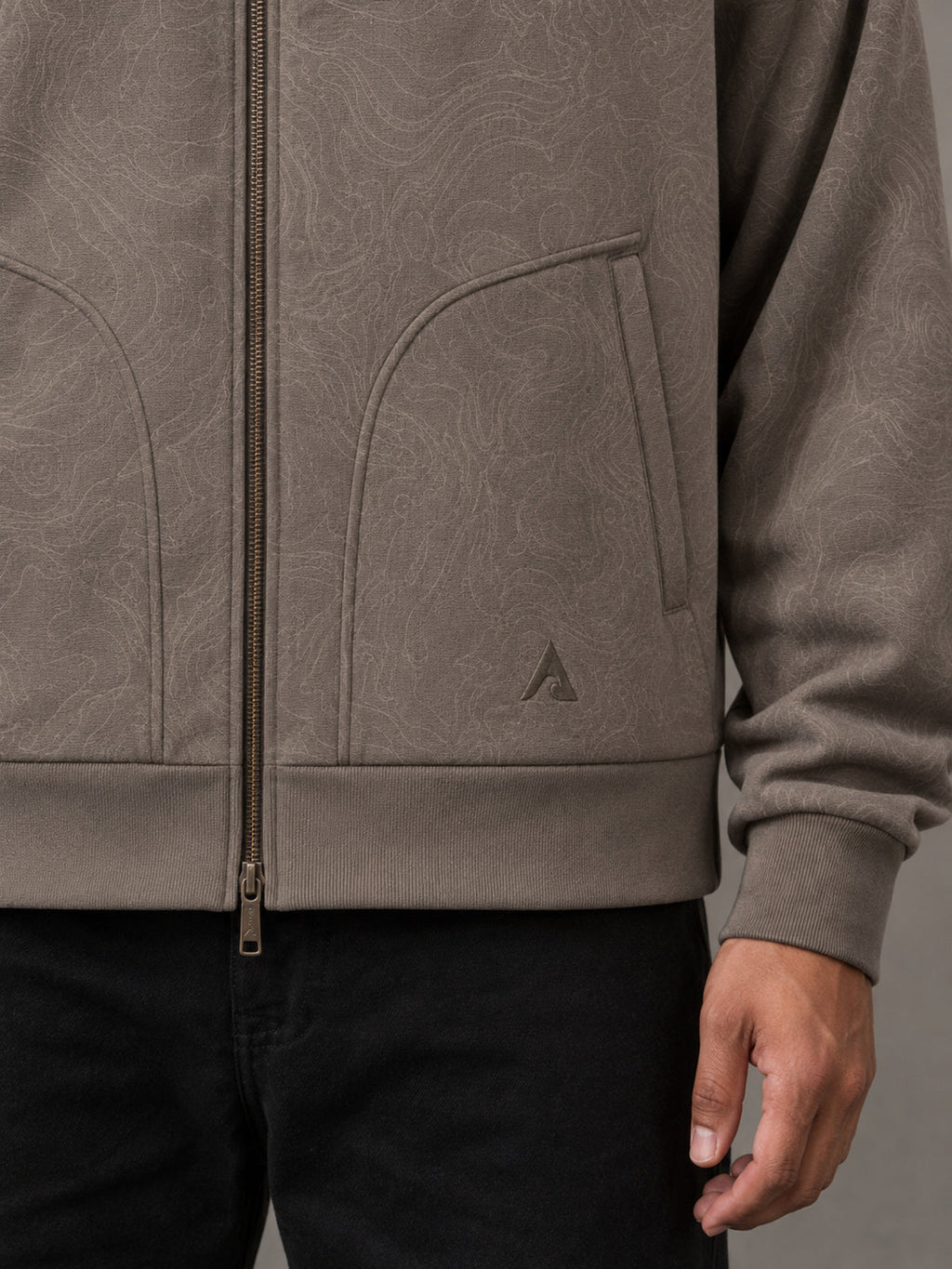 Akumi Terrain Crop Zip Hoodie product image 5 of 8