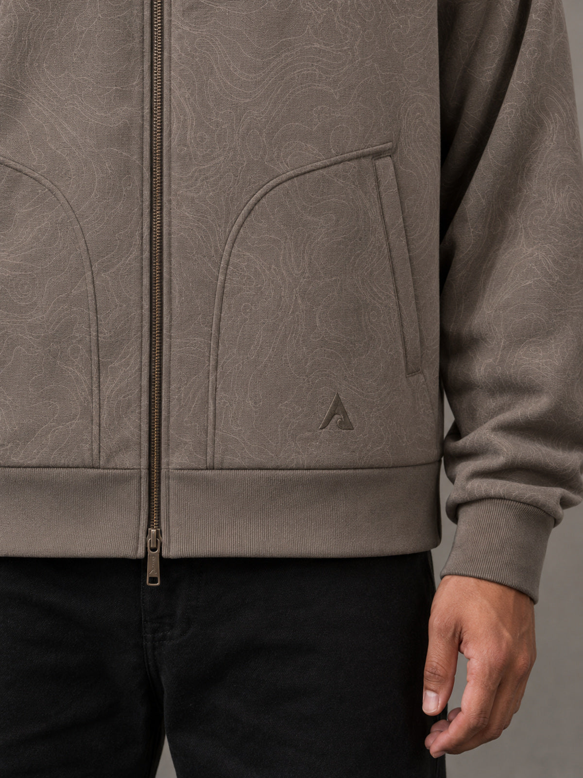 Akumi Terrain Crop Zip Hoodie product image 5 of 8
