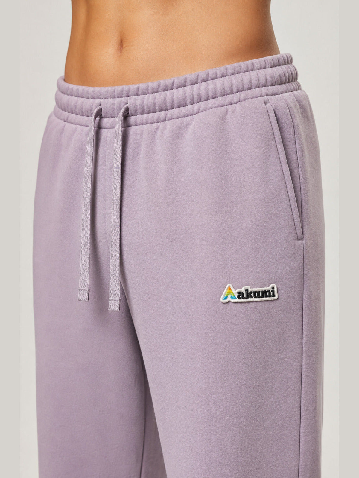 Akumi Crestline Straight-Leg Sweatpant in Lilac Smoke, waistband pocket and Akumi logo detail