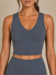 Akumi QuietForm V-Line Tank in Mineral Slate front construction detail