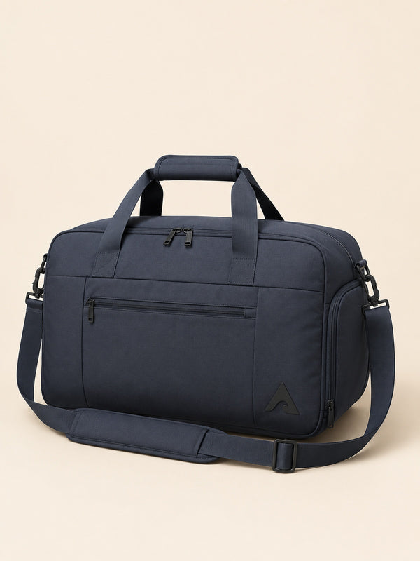 Akumi Traverse 25L Weekender Bag in Night Slate hero product photo