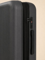 Akumi Wayline Carry-On Luggage Drift Graphite lock and zipper detail