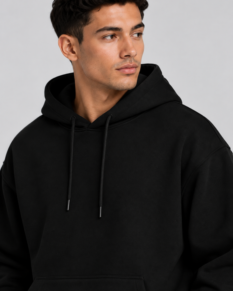 Balance Hoodie black upper-body detail